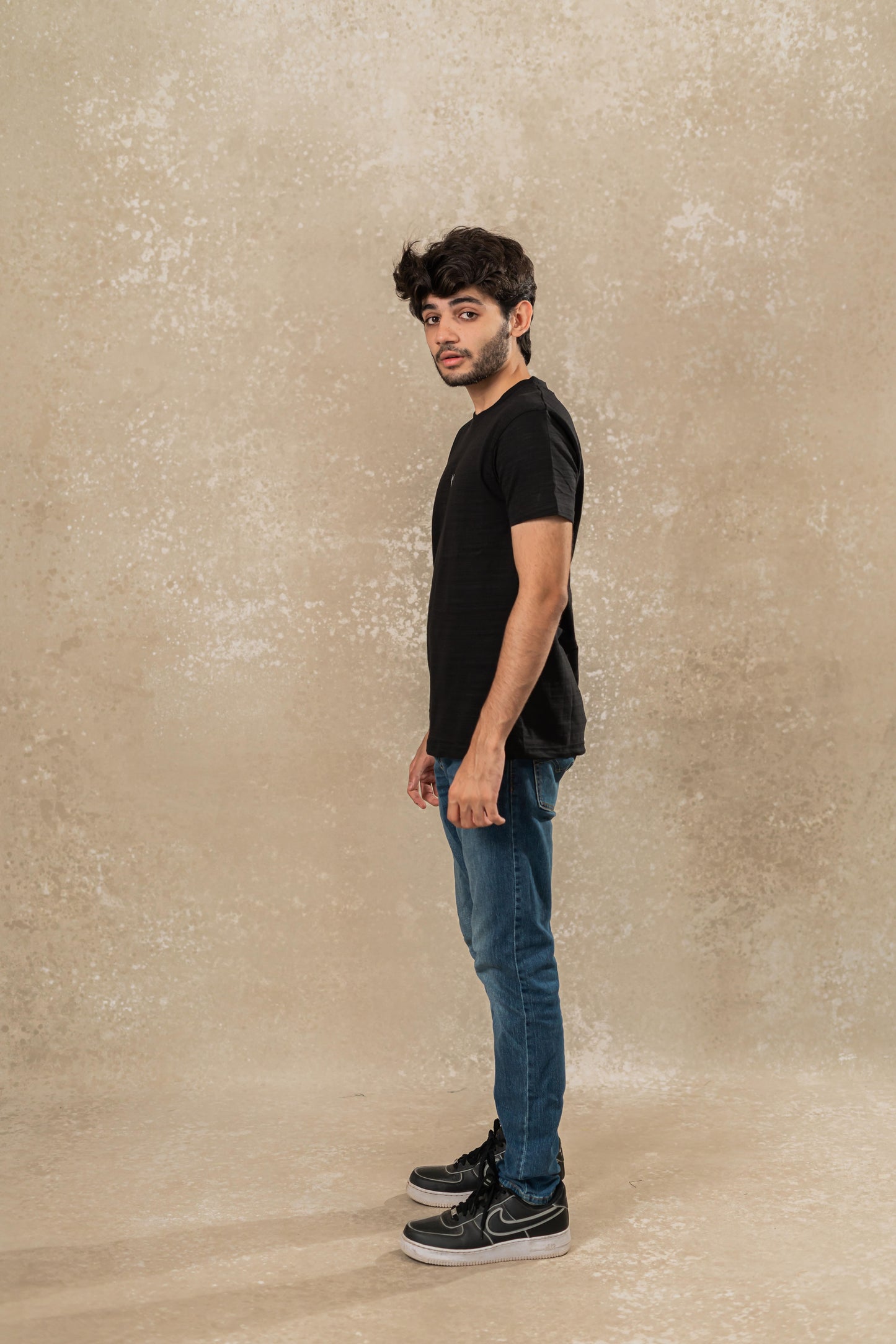WeMe Round Neck T-shirt 'Black'