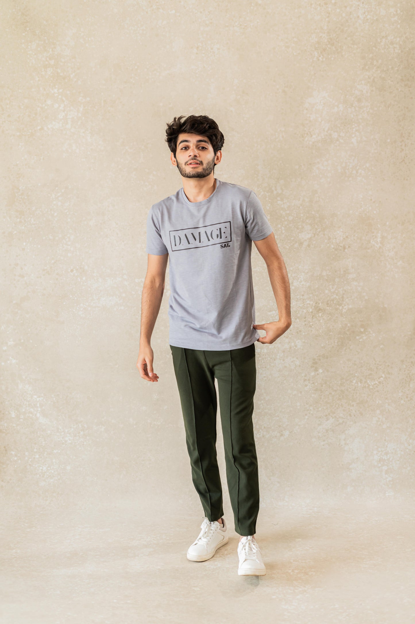 Damage Round Neck T-shirt 'Grey'
