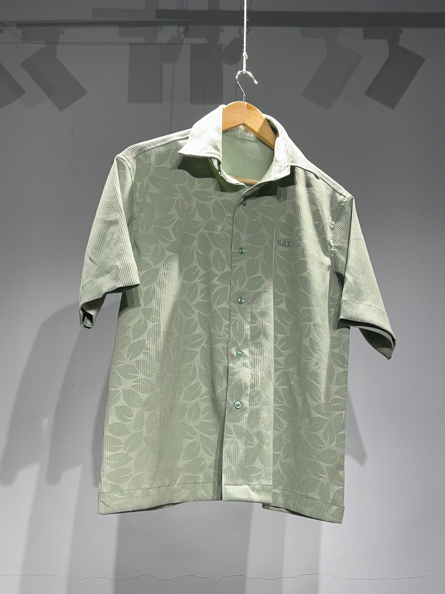 1-1 Leaf Green shirt