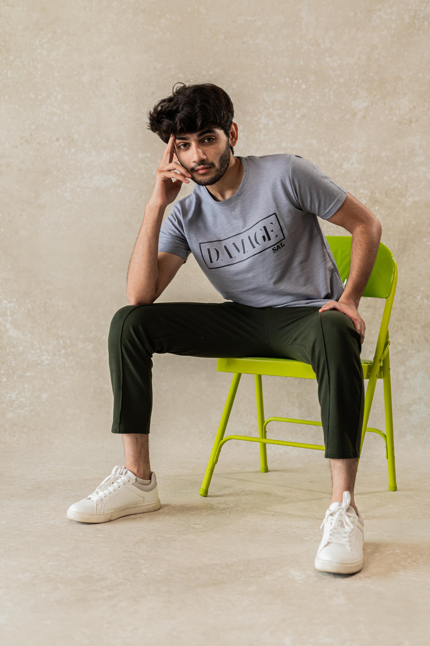 Damage Round Neck T-shirt 'Grey'