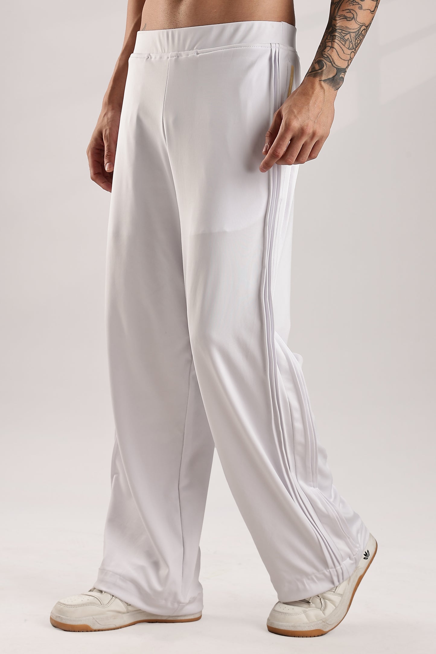 Self Design Tucks Pants - Super Soft Lycra 'White'