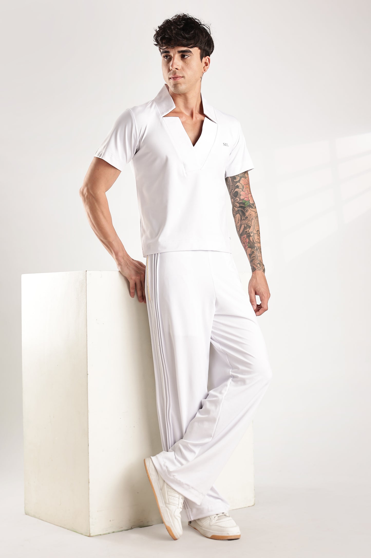 Self Design Tucks Pants - Super Soft Lycra 'White'