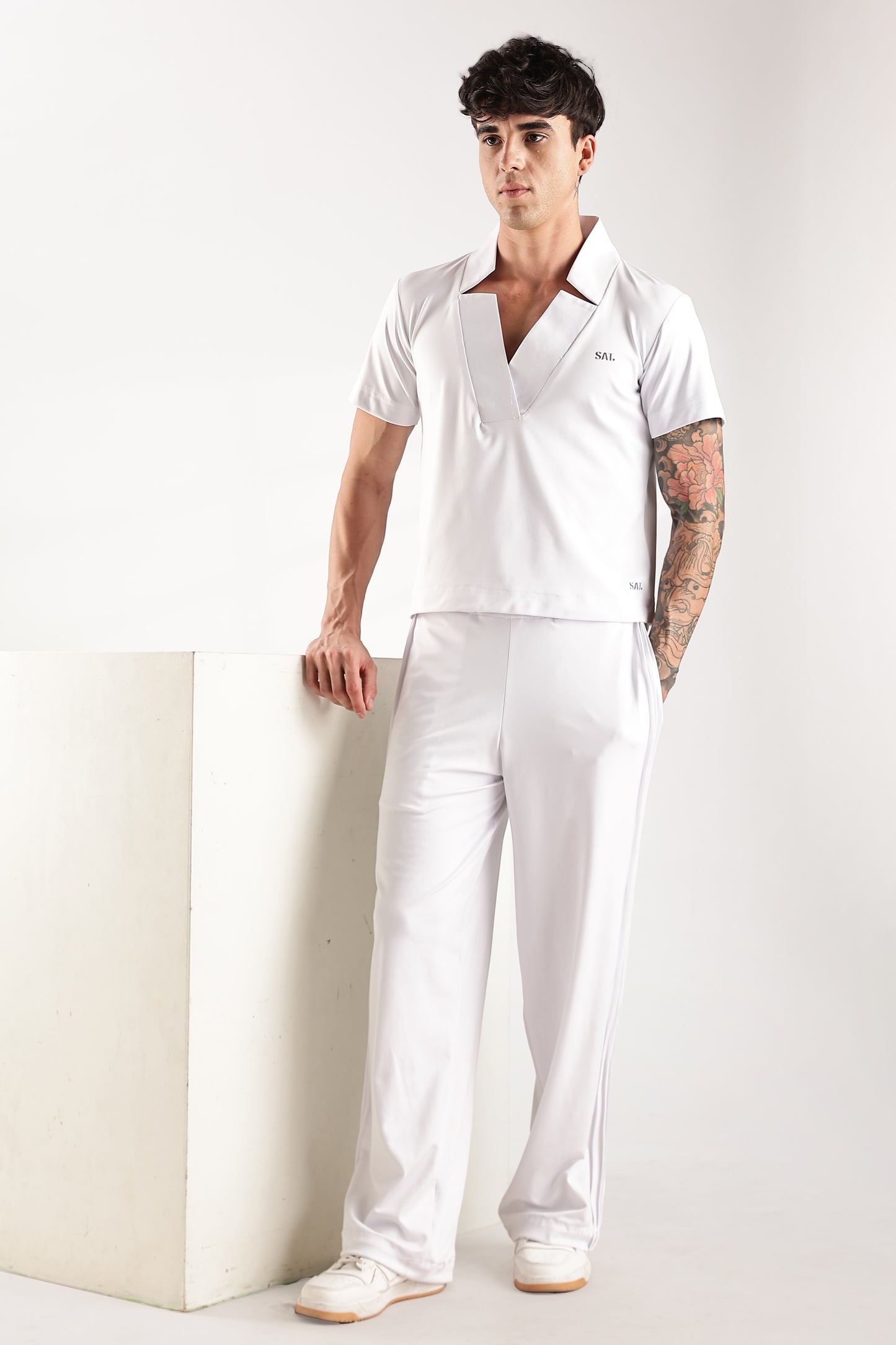Self Design Tucks Pants - Super Soft Lycra 'White'