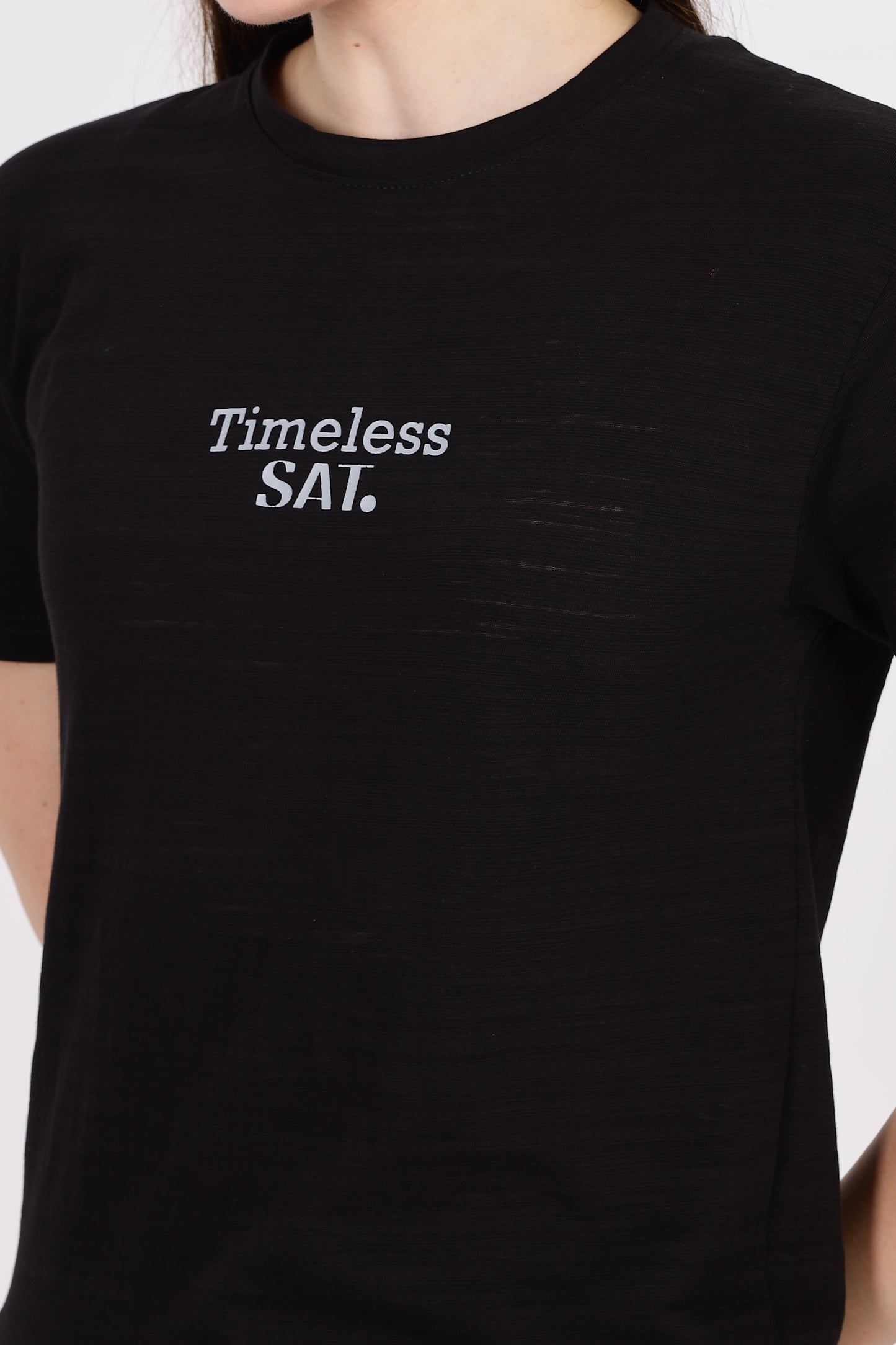 Timeless Round Neck T-Shirt - Black