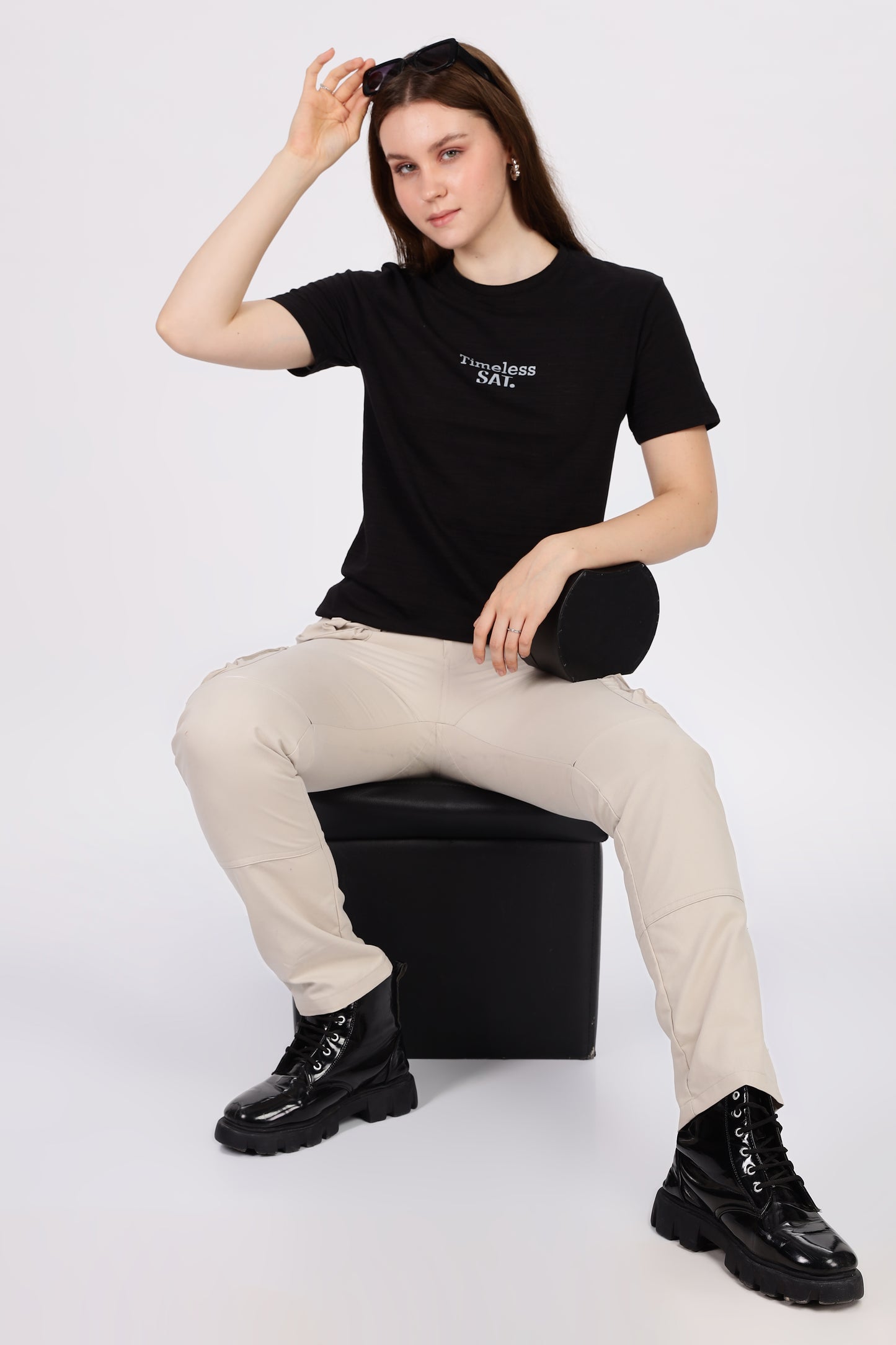 Timeless Round Neck T-Shirt - Black
