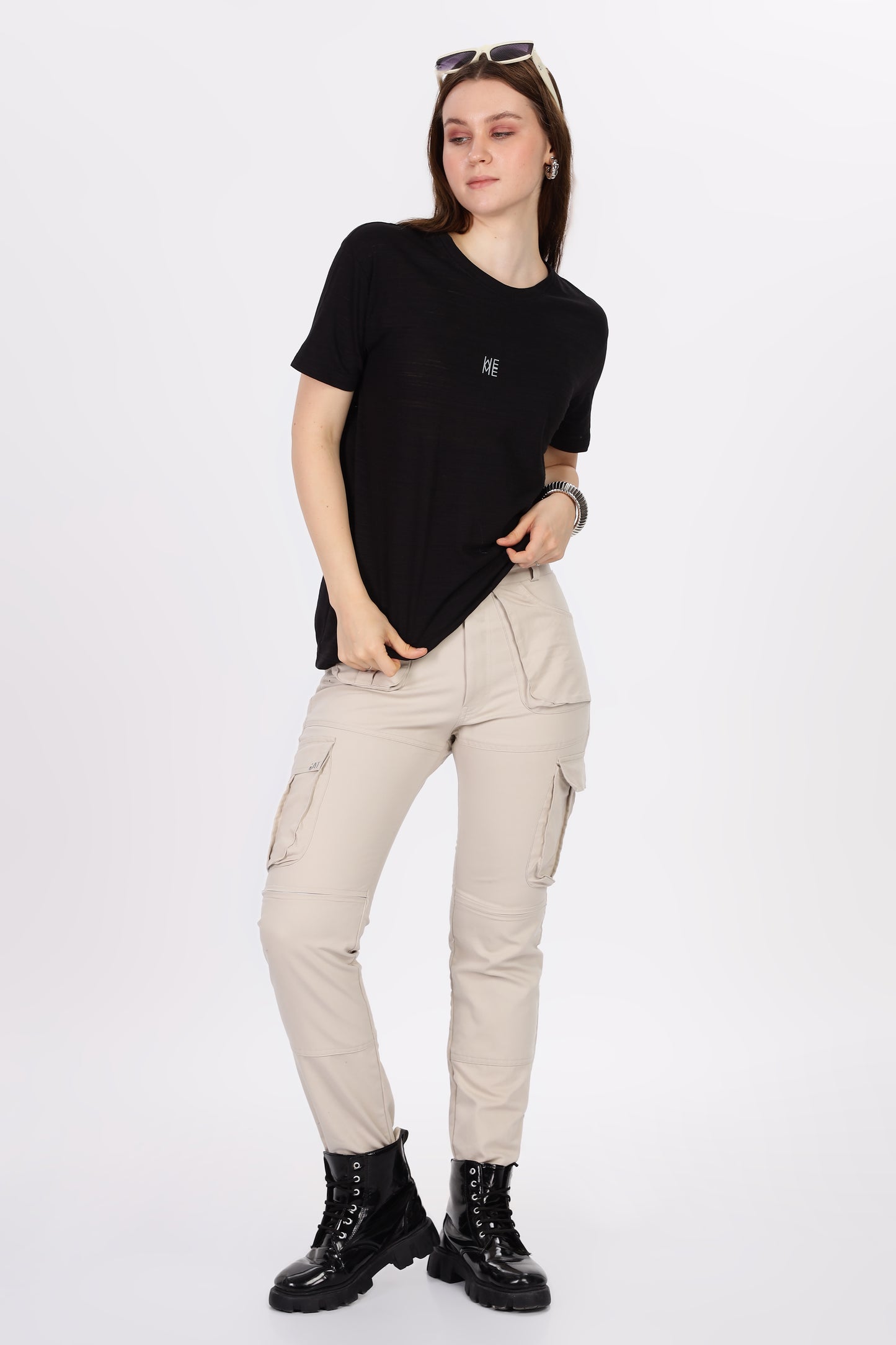 WeMe Round Neck T-shirt 'Black'