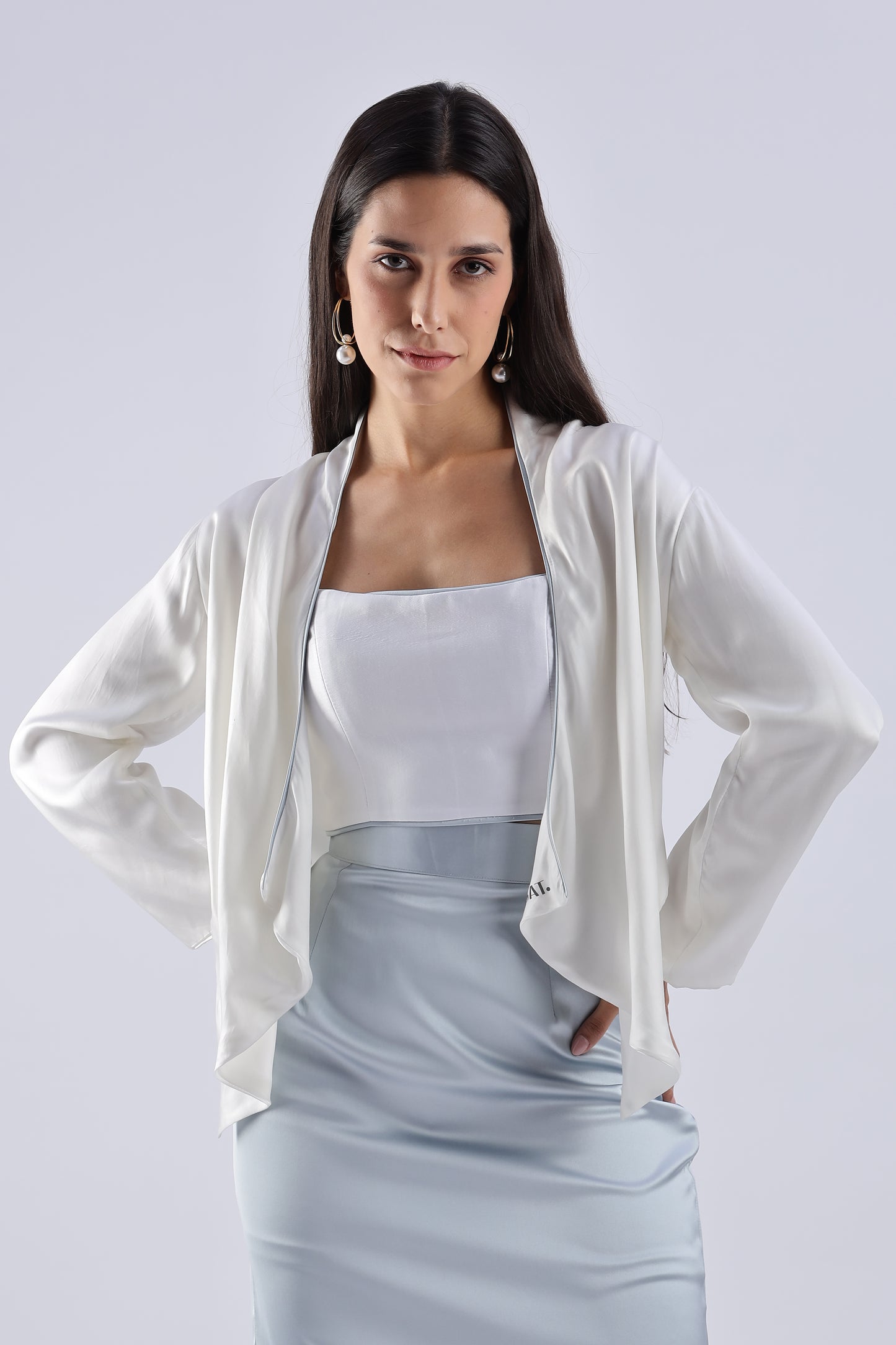 Continous Collar Shrug