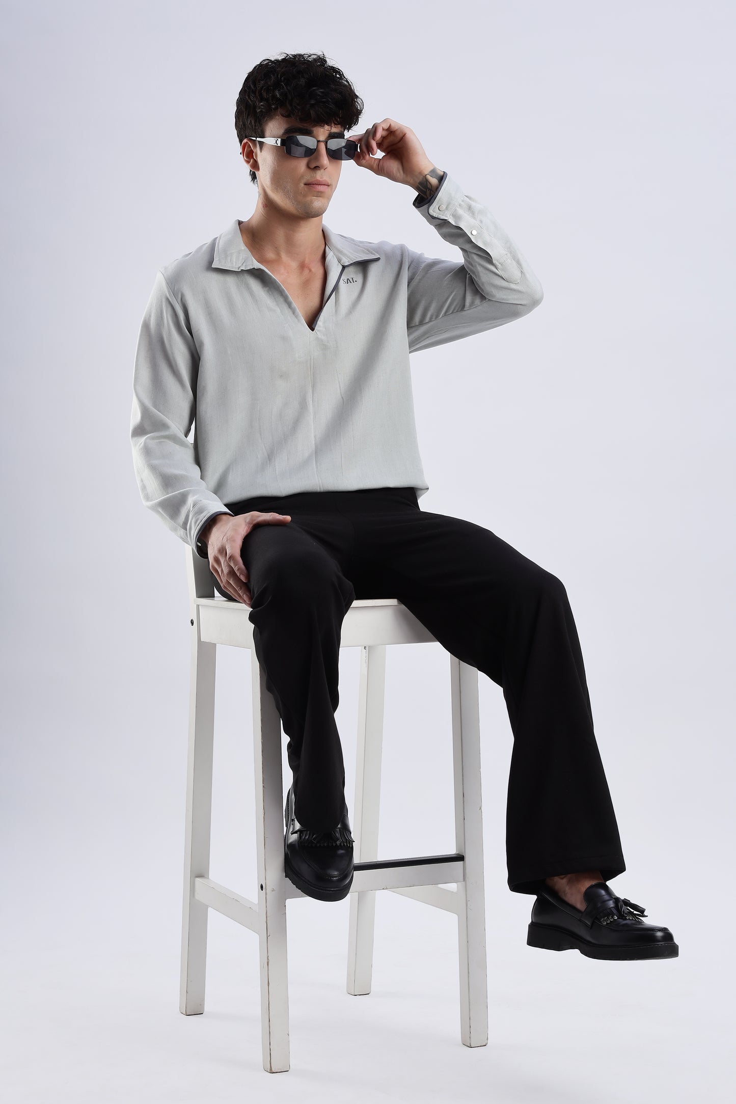 Flowy V Neck wind Shirt 'Light Grey'